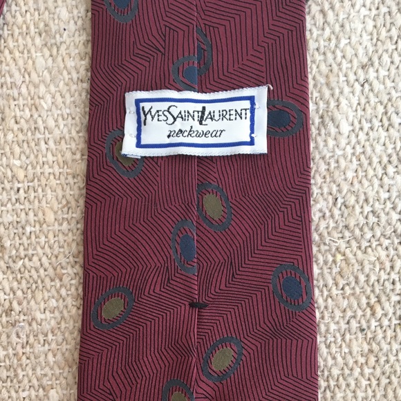 50% Off 🏷 Yves Saint Laurent - Made in USA - Picture 2 of 3
